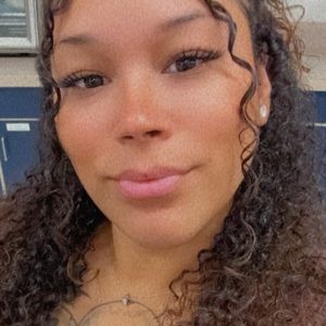 Meet your Posher, Chelce